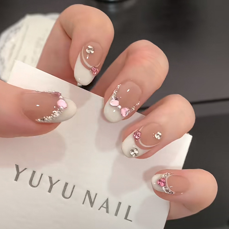 Nail Art Pink - 10 Stück weiße französische rosa Herz-Diamant-Maniküre-Kunst,