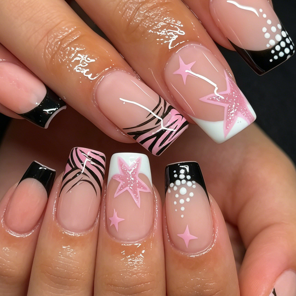 Nail Art Zebra - 24 Stück Schwarz-Weiße Französische Aufklebenägel mit