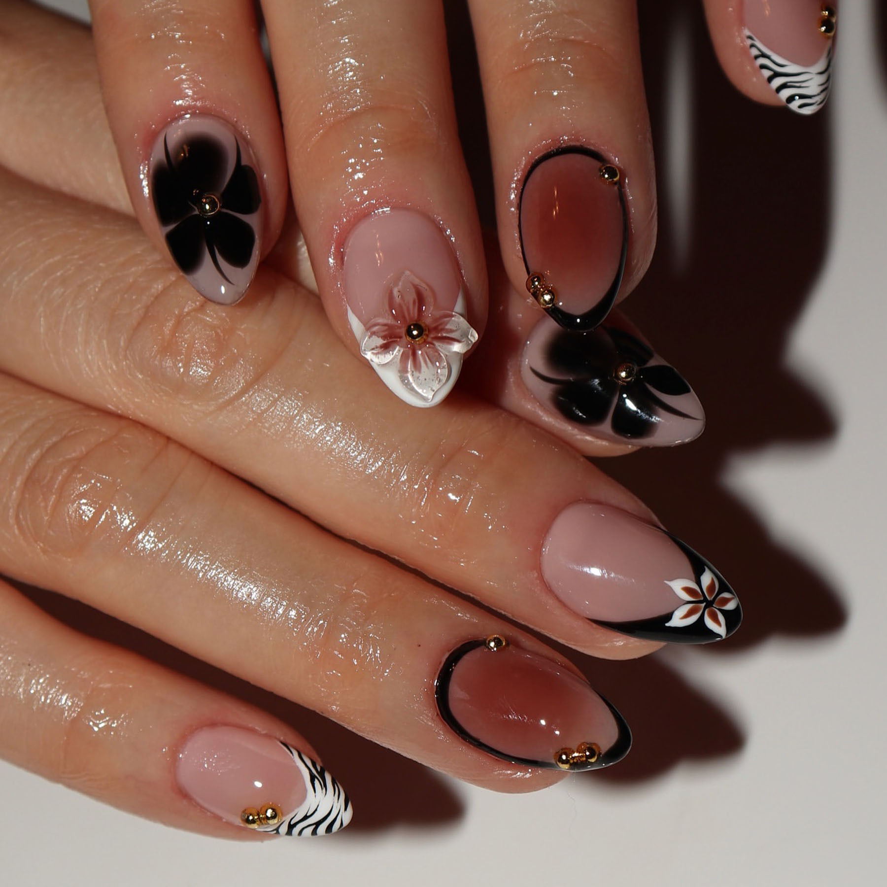 24 Stück Blumen-Kunstnägel, br – Nail Art Aesthetic Bewertung und Preis