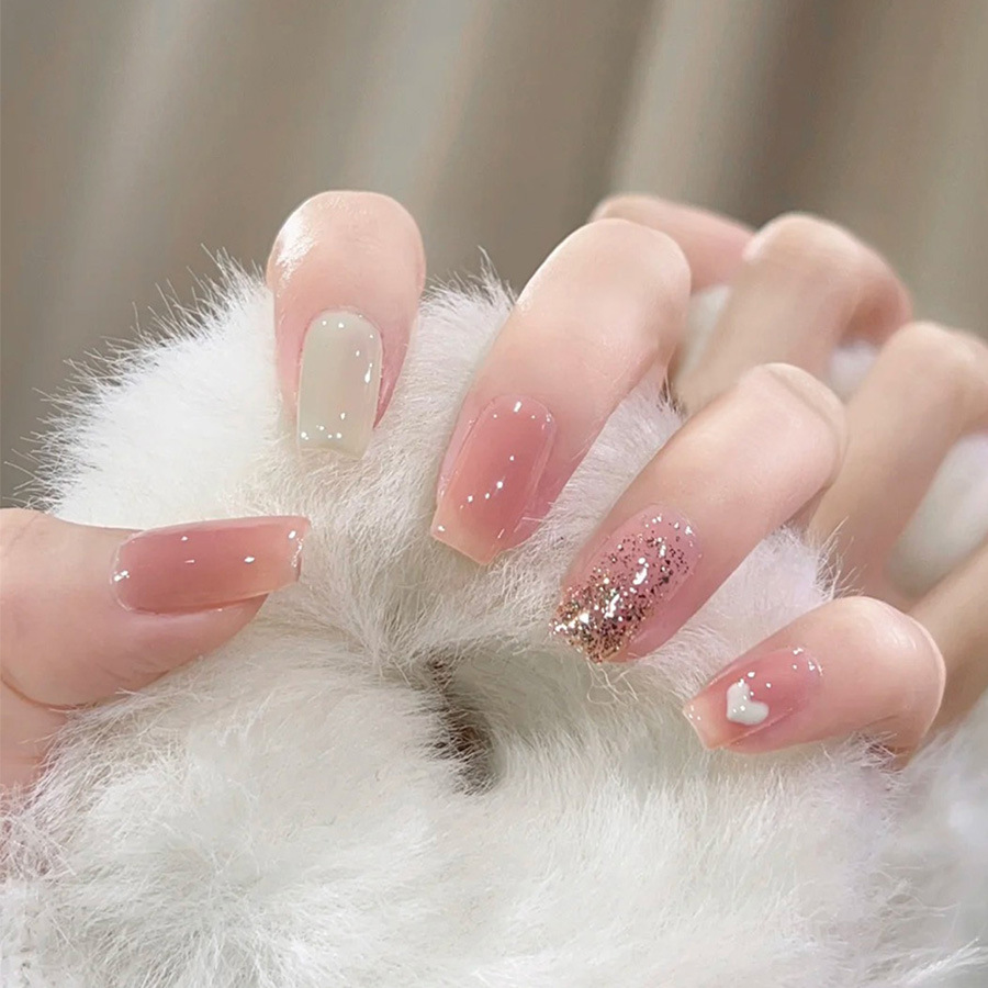 24 Stück/Set kurze mittelgroße – Nail Art Aesthetic Bewertung und Preis