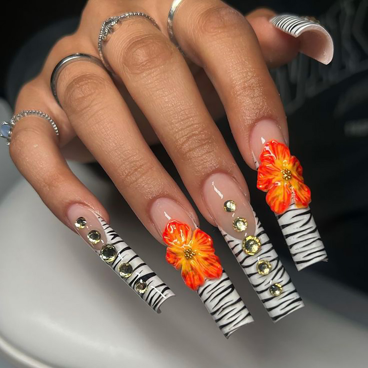 24 Stück Lange Sargförmige Pen – Nail Art Zebra Bewertung und Preis