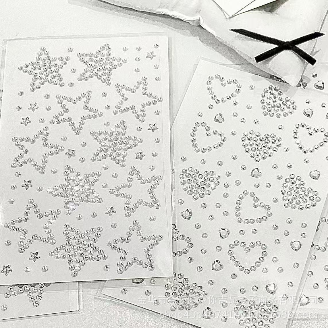 Silberne Stern-Herz-Strass-Auf – Rhinestone Nail Gem Bewertung und Preis