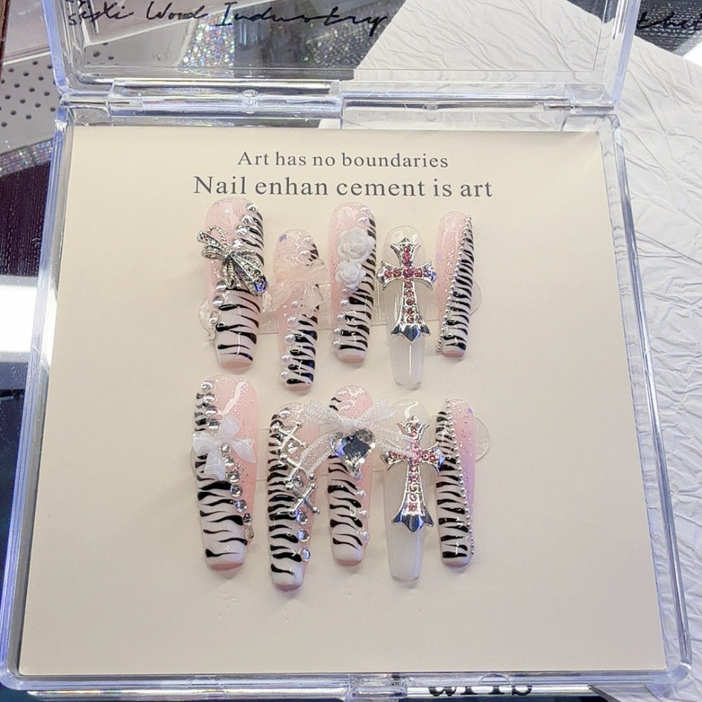 10 Stück Y2K Rosa Zebramuster  – Nail Art Zebra Bewertung und Preis